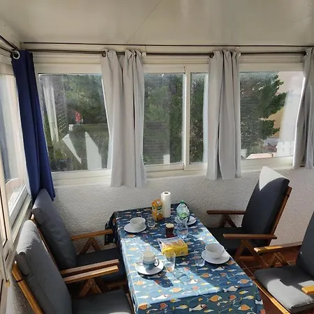 Apartment Gruissan: 4 Pers, Clim, Parking, Proche Centre - Fr-1-796-81 *