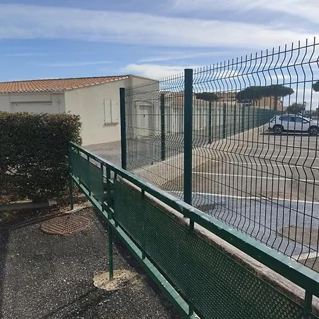 Gruissan: 4 Pers, Clim, Parking, Proche Centre - Fr-1-796-81 Appartamento Gruissan