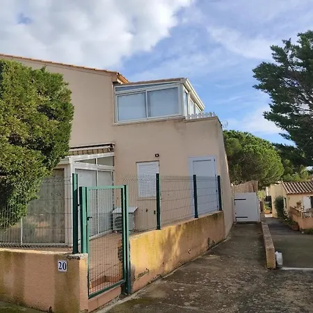 Gruissan: 4 Pers, Clim, Parking, Proche Centre - Fr-1-796-81 Apartment